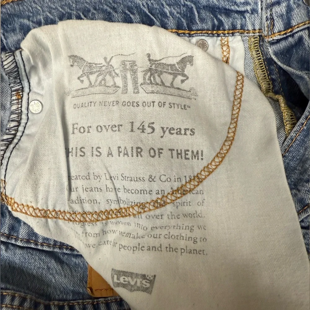 Levi’s 505 Vintage Regular Fit Jeans Men’s 33x30 Classic Medium Wash Denim